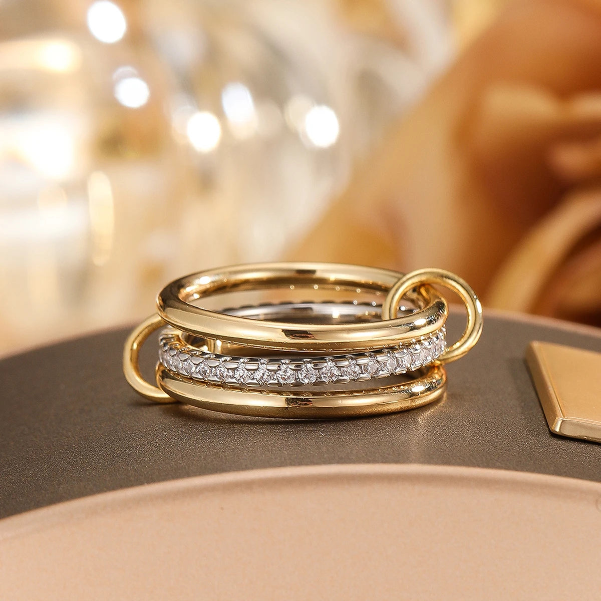 Veloura Ring