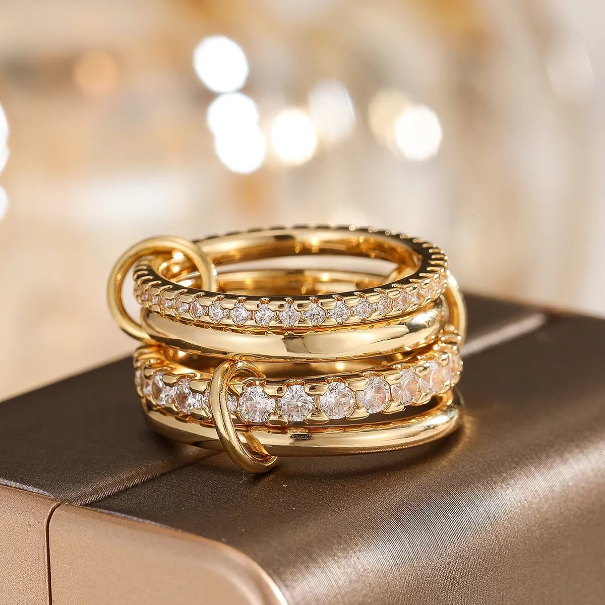 Veloura Ring